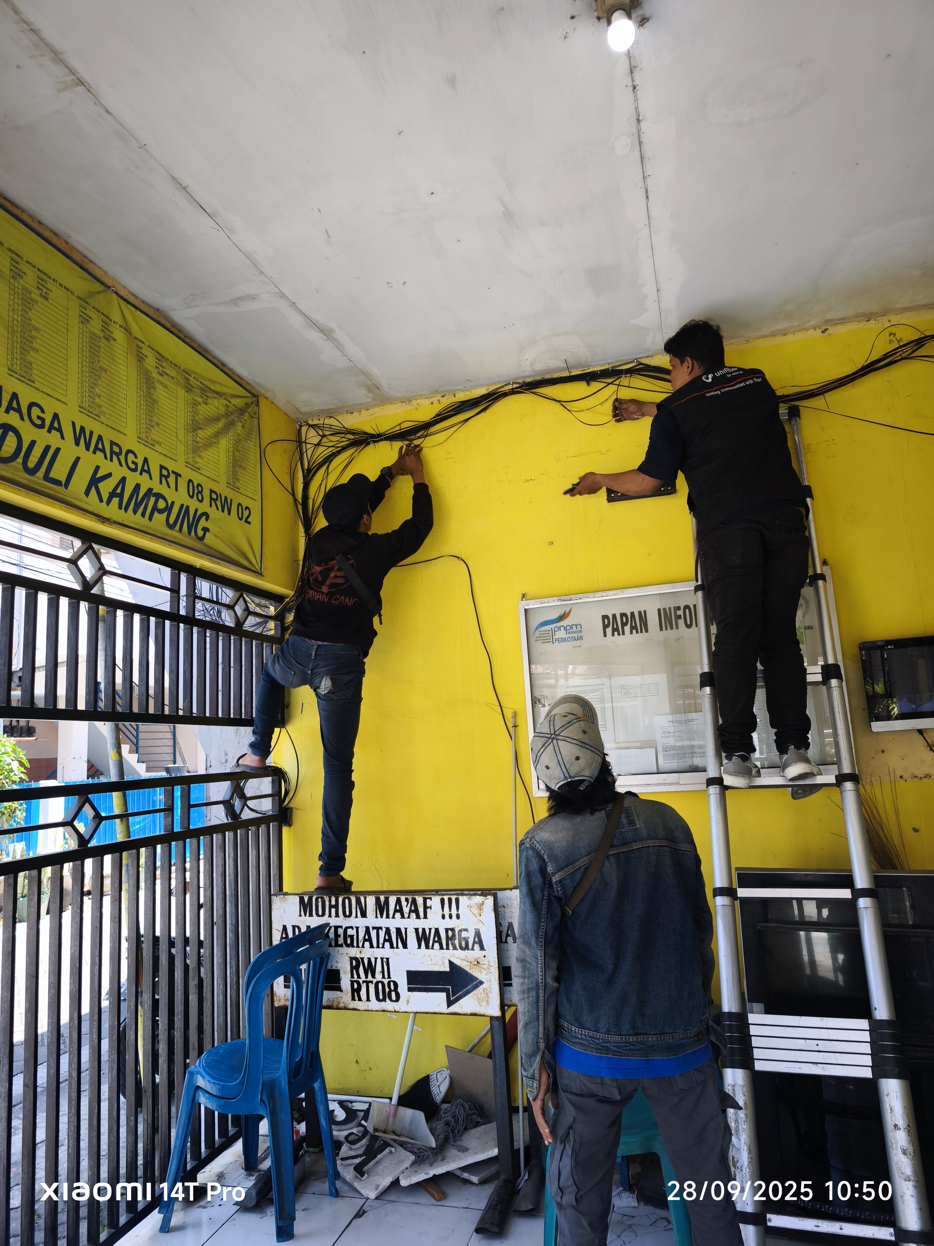Dokumentasi Tim Lapangan